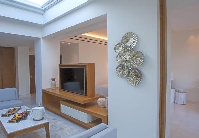 GRAND PAVILION LIVING ROOM